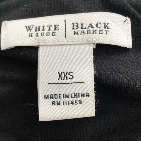 Y2K Black Flowy Halter Top w/ Chunky Chain Detail - Picture 6 of 8